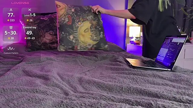 inked-vvitch's Live XXX Chat