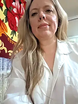 Irina3718 Live XXX-chat