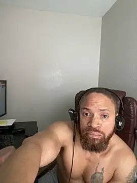 XXX chat uživo modela Fathero1time