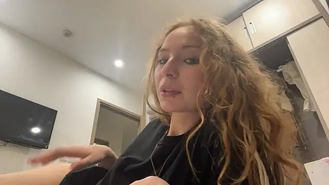 ZettaSewester Live XXX-Chat