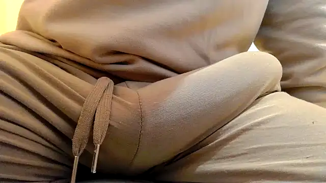 gae89tano 网络视讯表演