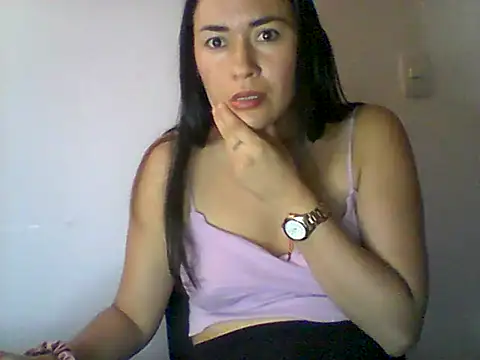 Erin_oficial's Live XXX Chat