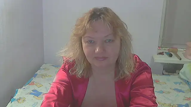 Lusi-777 Chat XXX in diretta