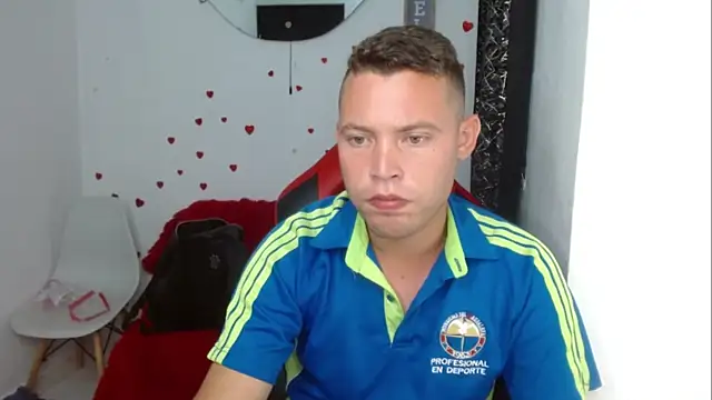 Show modela sven_fox723 na web-kameri