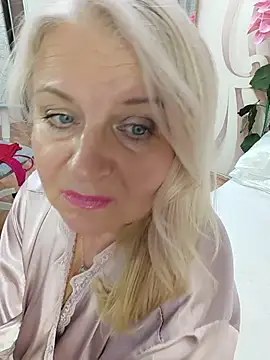 AvrilMillers' Live XXX Chat