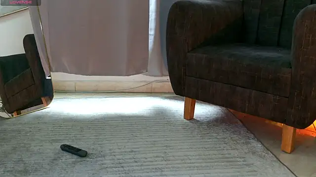 แชท XXX สดของ aramjones