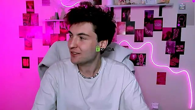 Show modela joseph_bear_ na web-kameri