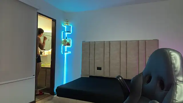 CHRIS_MORGAN1 现场XXX聊天