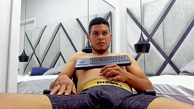 NohaBrooks Live XXX-Chat