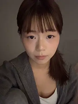 Chat +18 de Nana-3 ao vivo