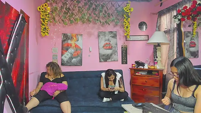 lesbiancuple's Live XXX Chat