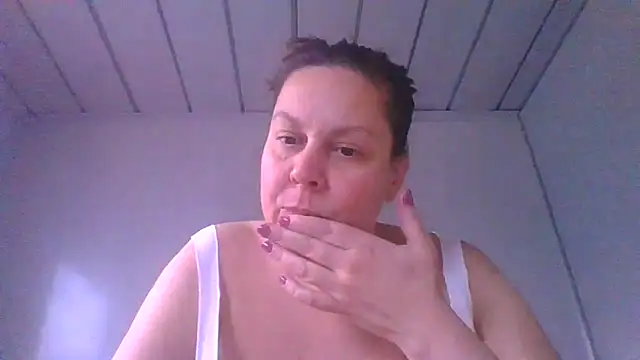 fulloferotic's Live XXX Chat