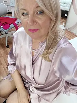 Chat +18 de AvrilMillers ao vivo