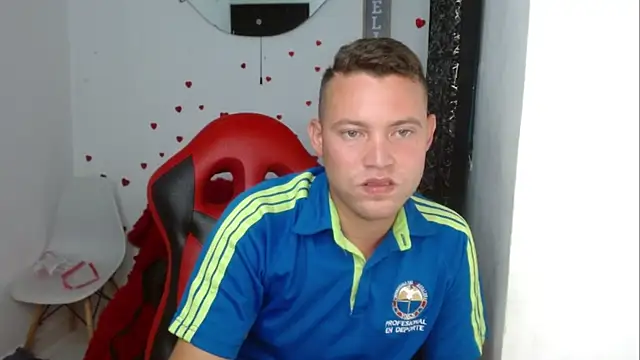 sven_fox723 élő XXX-chatje