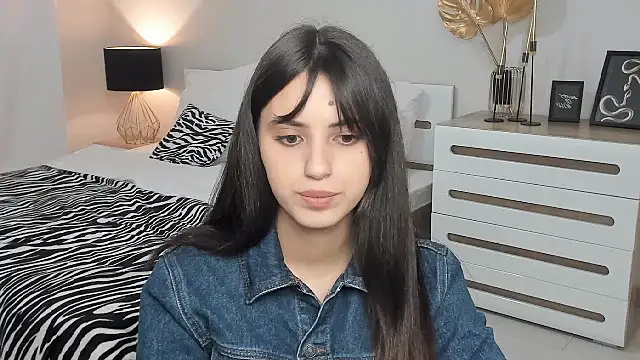 Онлайн чат XXX Jasmine_Stewart