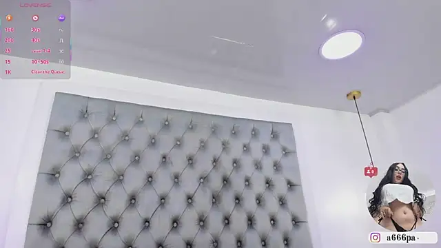 aria_paul Chat XXX in diretta