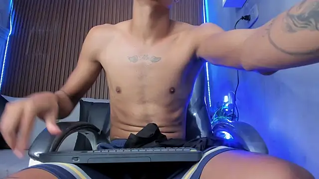 Omen20_ 现场XXX聊天