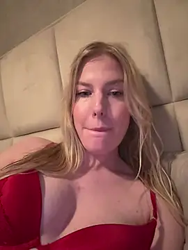 Chloemillerrxx webcam show