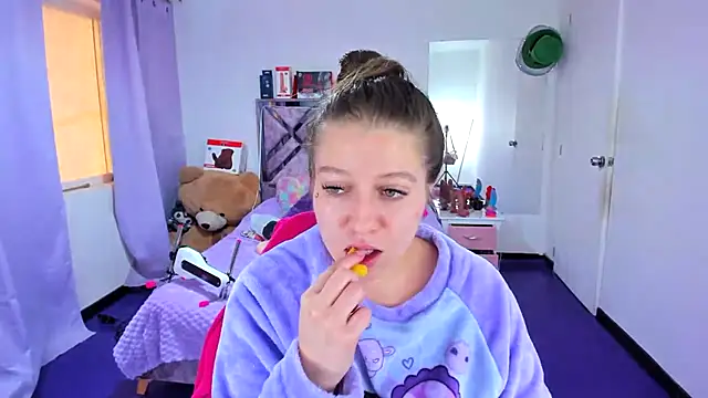 Czat XXX na żywo – Luna_Analya