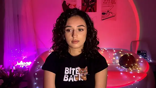 ParsedFix: διαδικτυακό σόου στην κάμερα