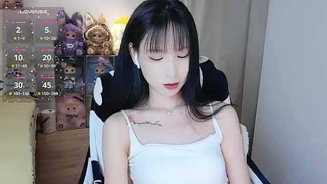 M-OTT_'s Live XXX Chat