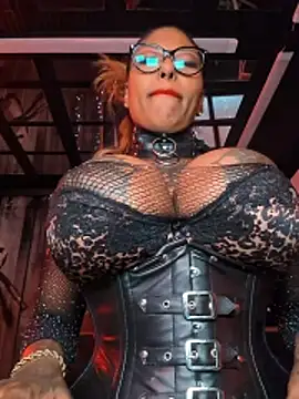 Вебкам-шоу DarkDea