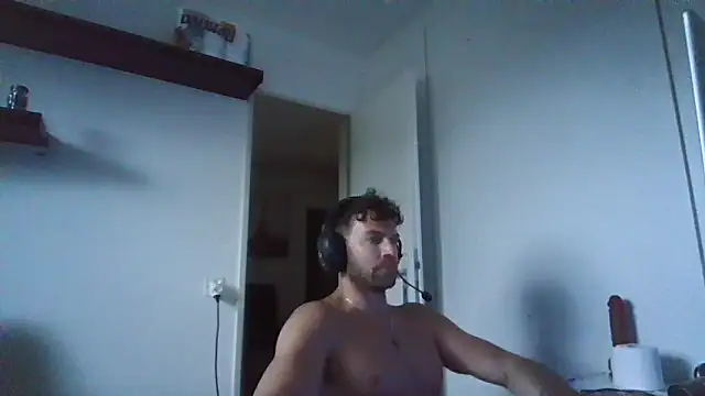 alpha-hunk Webcam-Show