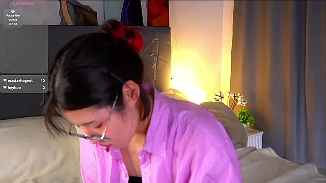 NelleMihalko's Live XXX Chat