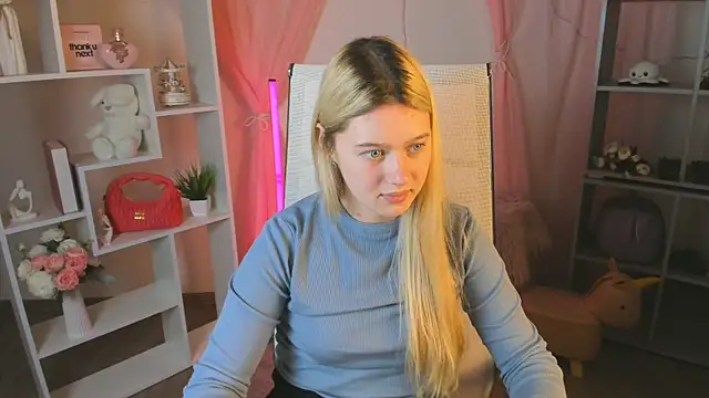 CelestineMauriac Live XXX-chat