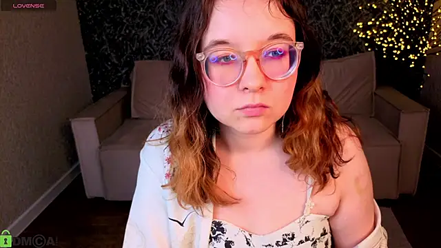 دردشة Aleks-caster الجنسية المباشرة