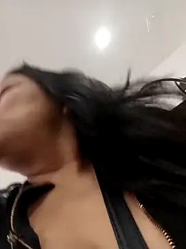 Chatroom XXX en direct de Any-77