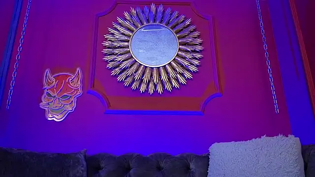 Julieta_Russell 现场XXX聊天