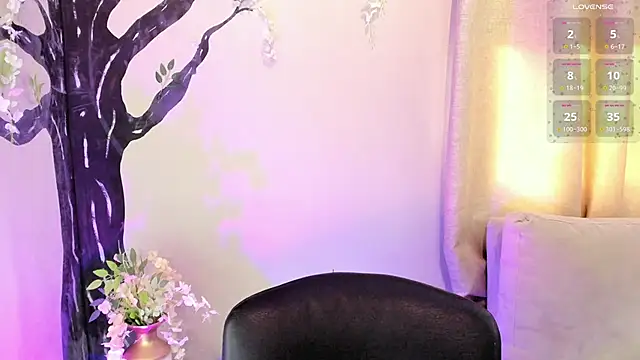 Miranda_doll_: онлайн-секс-чат