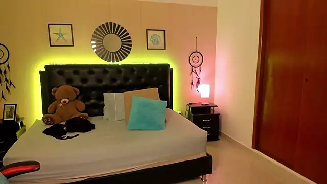 LolaVillalobos Obrolan Langsung XXX