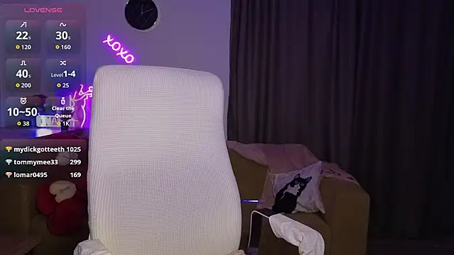 XXX chat uživo modela adrelaxina