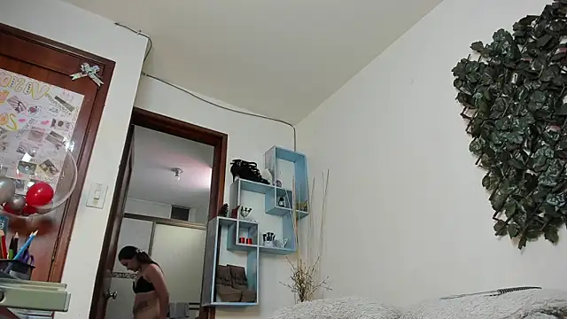 DestinyHillsのライブXXXチャット