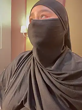 _zharaa 即時 XXX 聊天