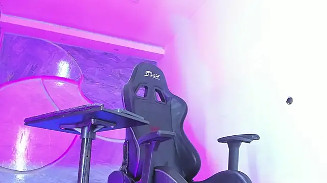 Josh_Hot_Sex Webcamshow