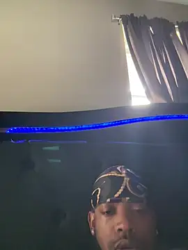 blackdiesel0 Adlı Modelin Canlı XXX Sohbeti