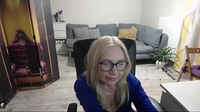 sofia_xkiss 即時 XXX 聊天