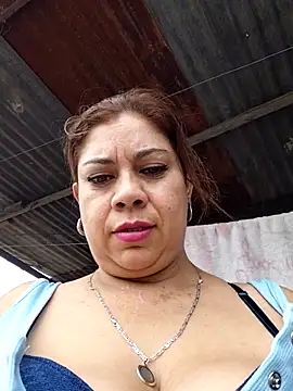 Laura-Hernandez Adlı Modelin Canlı XXX Sohbeti