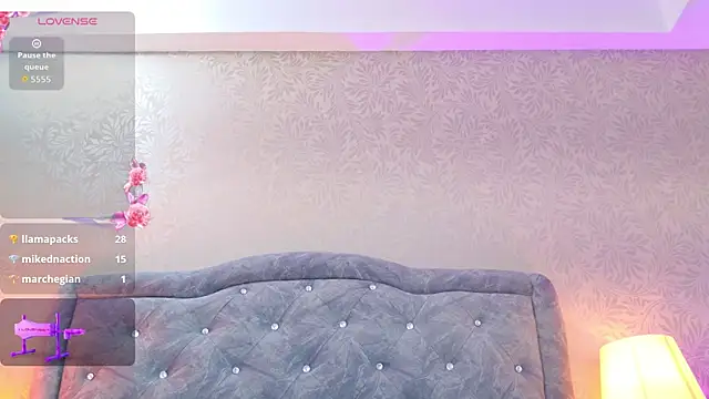 YesyHills Pertunjukan Webcam