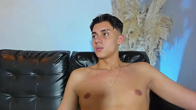 Chat +18 de ZeusBrant ao vivo