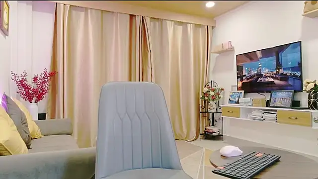 Adriana_Ivy's Live XXX Chat