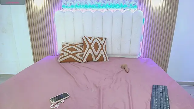 allyson_nahid Webcamshow