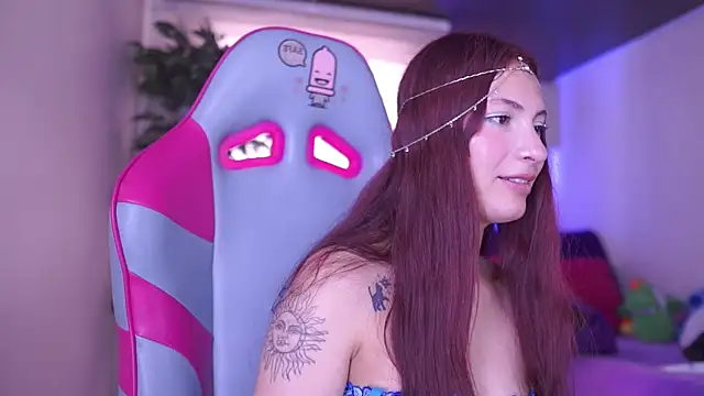 Rebecah_1 élő XXX-chatje