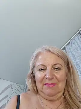 AvrilMillers Live XXX-Chat