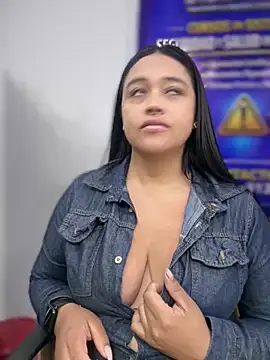 _Mia-Safety_Inspector Adlı Modelin Web Kamerası Şovu