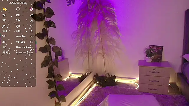 miaoconell's Live XXX Chat