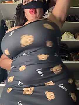 Chat +18 de Noha-Sexy ao vivo